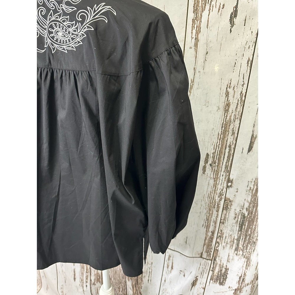 Bob Mackie Black and White Embroidered Puffed Sleeve Blouse - Picture 3 of 6